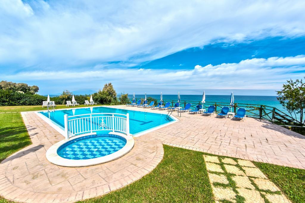 Loukas Apartments On The Waves Tragaki Rom bilde
